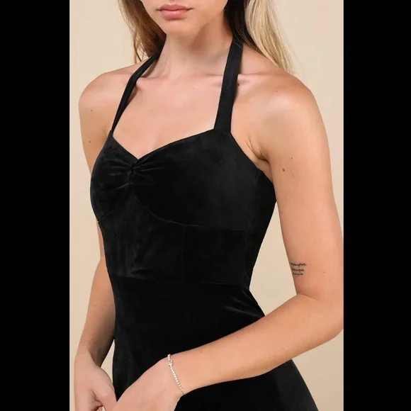 NWT LULUS Luxurious Statement Black Velour Halter Mermaid Maxi Dress - Picture 4 of 4